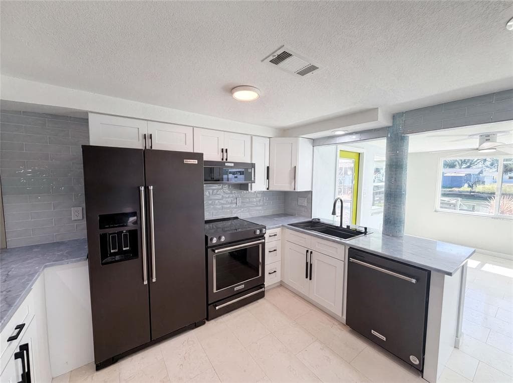 13638 EVELANE DRIVE, HUDSON, FL 34667 — zdjęcie 2