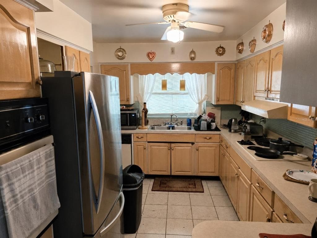 6035 7TH STREET S, ST PETERSBURG, FL 33705 — zdjęcie 5