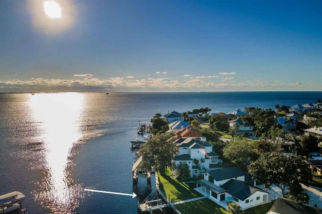 105 AUGUSTA AVENUE, PALM HARBOR, FL 34683 — zdjęcie 3