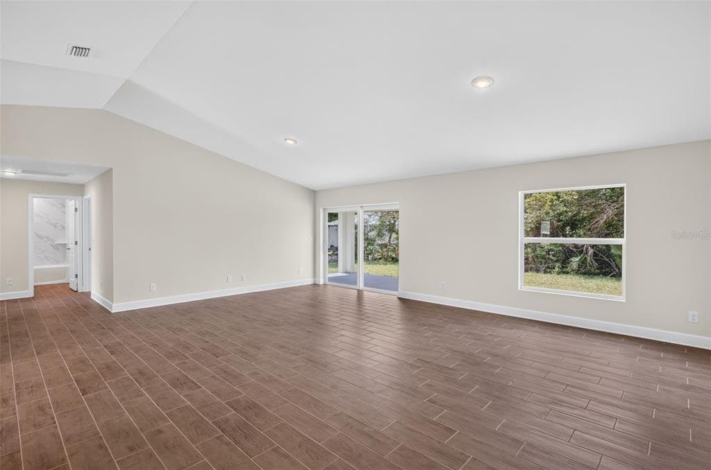 23175 WILKINSON AVENUE, PORT CHARLOTTE, FL 33980 — zdjęcie 4