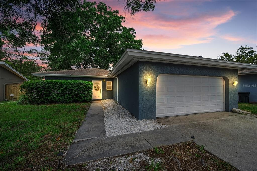 1760 E ORANGESIDE ROAD, PALM HARBOR, FL 34683