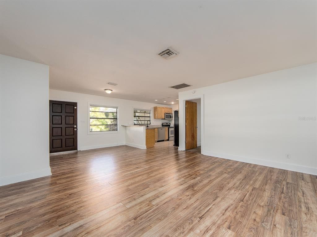 2242 INDIAN AVENUE S, LARGO, FL 33770 — zdjęcie 4