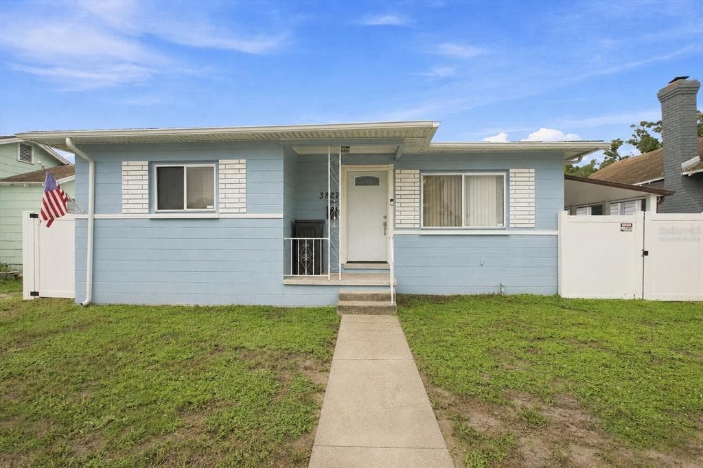 3827 38TH AVENUE N, ST PETERSBURG, FL 33713