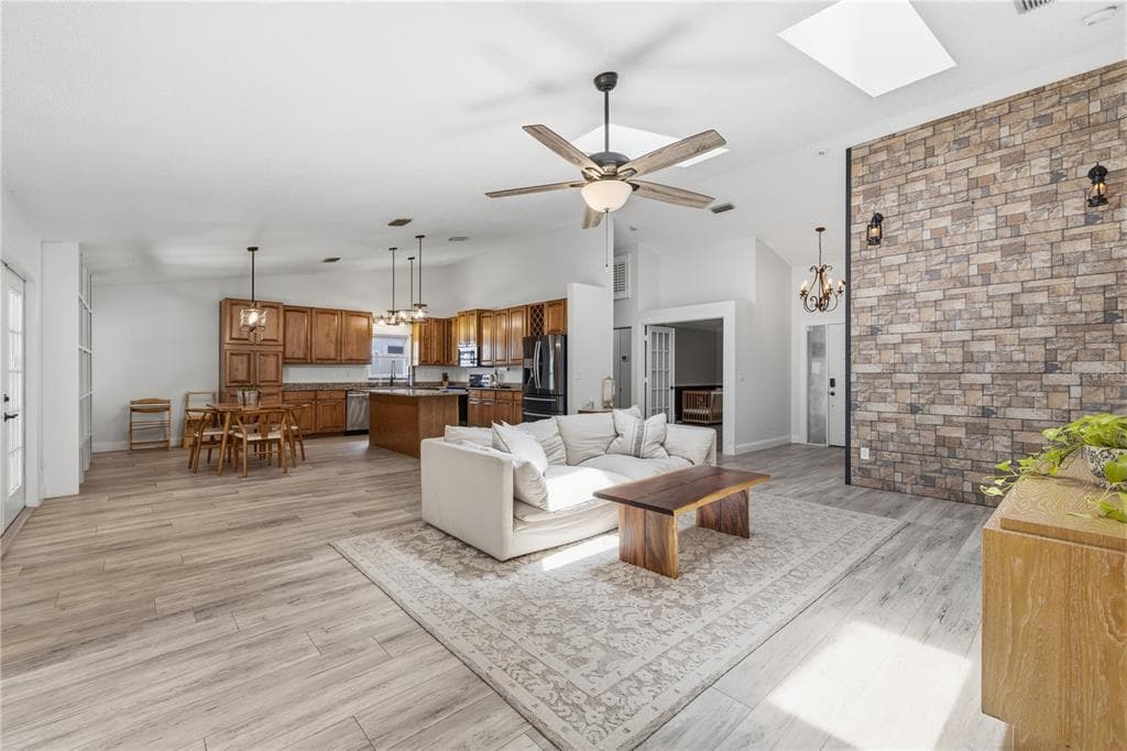 1570 CLUB DRIVE, TARPON SPRINGS, FL 34689 — zdjęcie 4