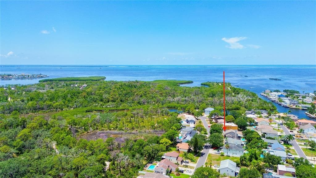 14 BAYWOOD DRIVE, PALM HARBOR, FL 34683