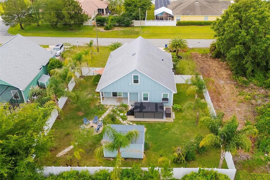17 ROCKWELL LANE, PALM COAST, FL 32164