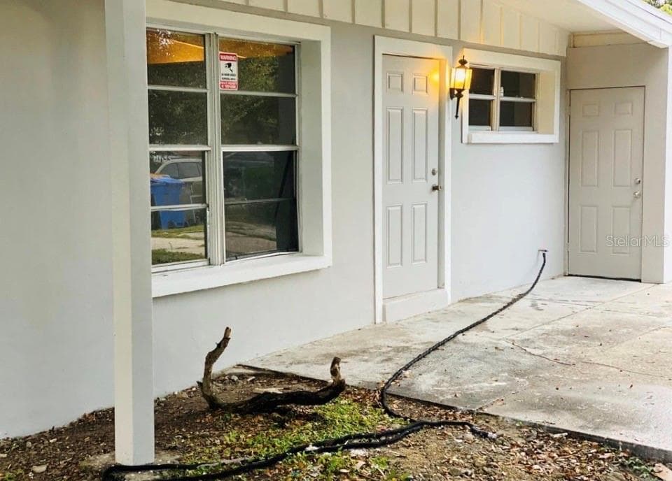 3207 CLIFFORD SAMPLE DRIVE, TAMPA, FL 33619 — zdjęcie 2