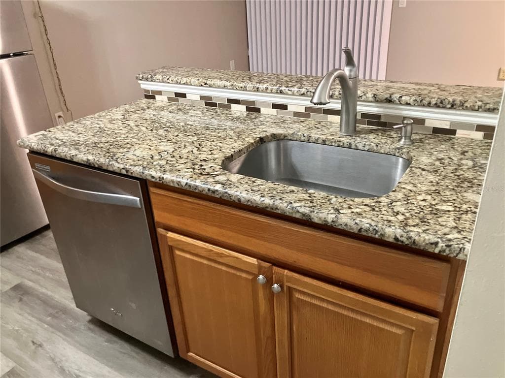 100 SWEETGUM WOODS COURT # 4A, DELTONA, FL 32725 — zdjęcie 3