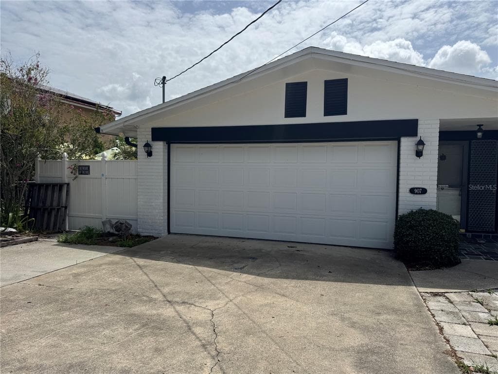 907 S FLORIDA AVENUE, TARPON SPRINGS, FL 34689 — zdjęcie 2
