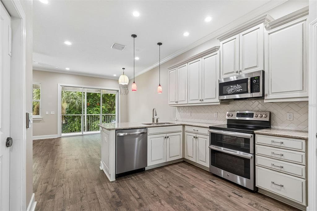 3144 NAUTICAL PLACE S, ST PETERSBURG, FL 33712 — zdjęcie 3