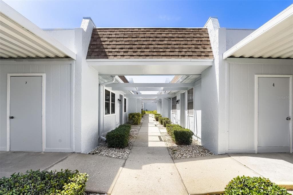 11210 CARRIAGE HILL DRIVE # 6, PORT RICHEY, FL 34668 — zdjęcie 2