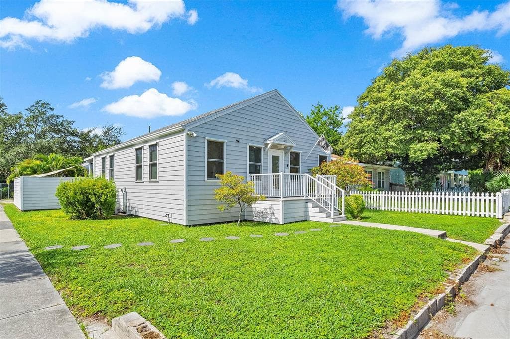 1500 9TH AVENUE N, ST PETERSBURG, FL 33705 — zdjęcie 2