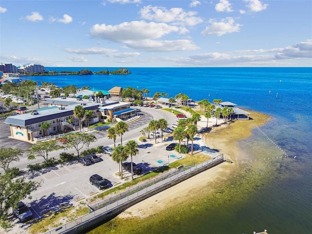 12617 4TH ISLE, HUDSON, FL 34667 — zdjęcie 5
