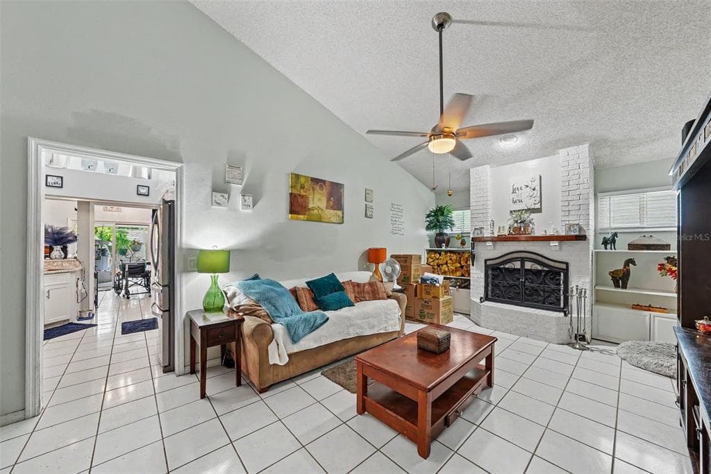 2250 SPRINGWOOD CIR W, CLEARWATER, FL 33763 — zdjęcie 5