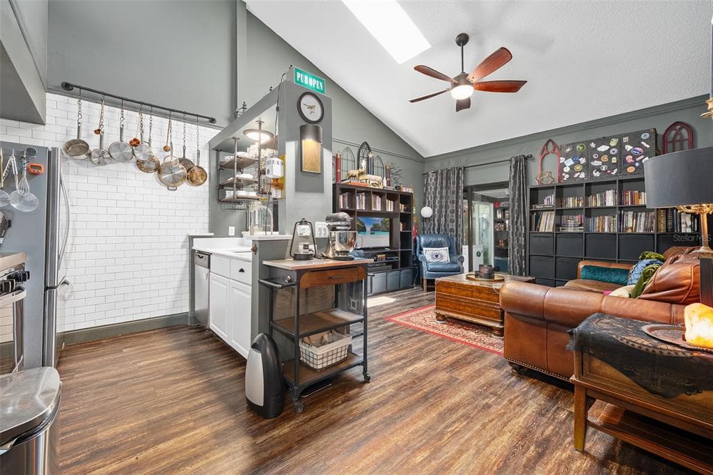 101 N HILL AVENUE # 5, DELAND, FL 32724 — zdjęcie 5