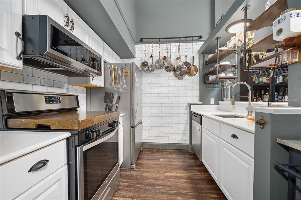 101 N HILL AVENUE # 5, DELAND, FL 32724 — zdjęcie 4