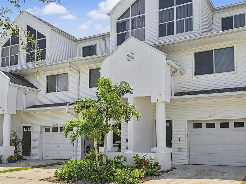 9870 INDIAN KEY TRAIL # 64, SEMINOLE, FL 33776