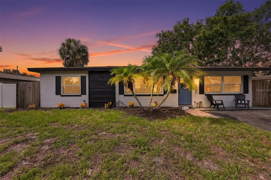 716 75TH AVENUE N, ST PETERSBURG, FL 33702 — zdjęcie 2