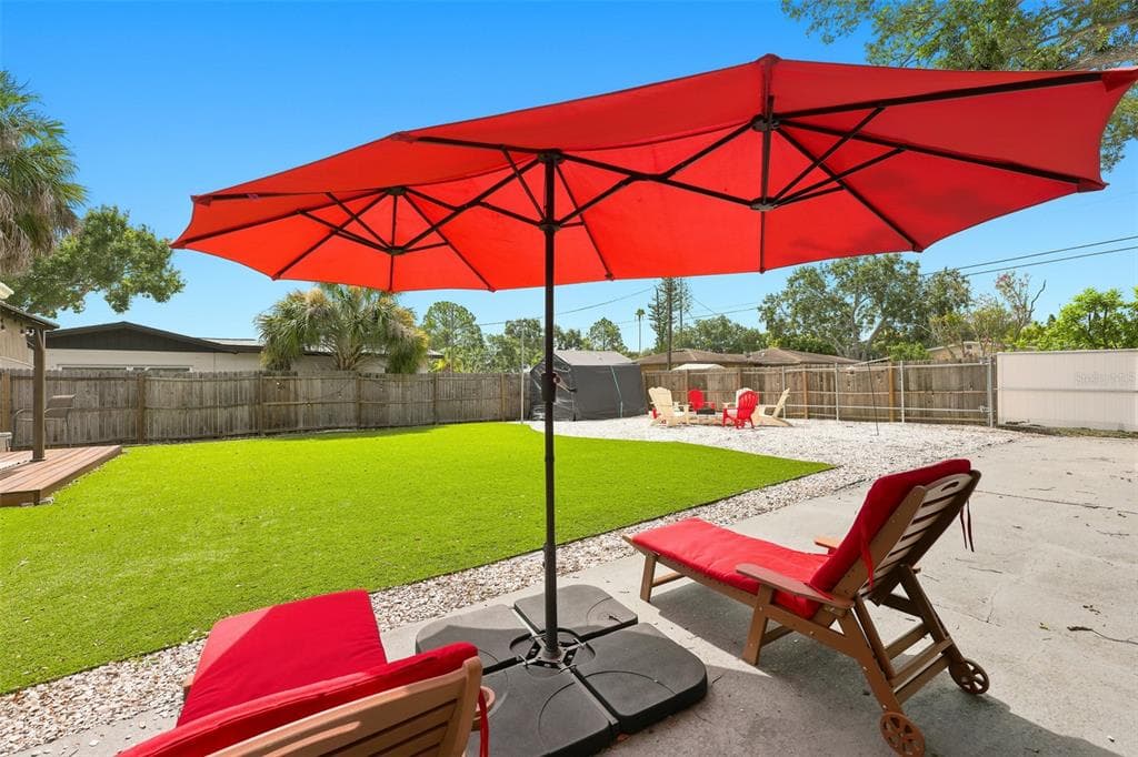 716 75TH AVENUE N, ST PETERSBURG, FL 33702 — zdjęcie 3