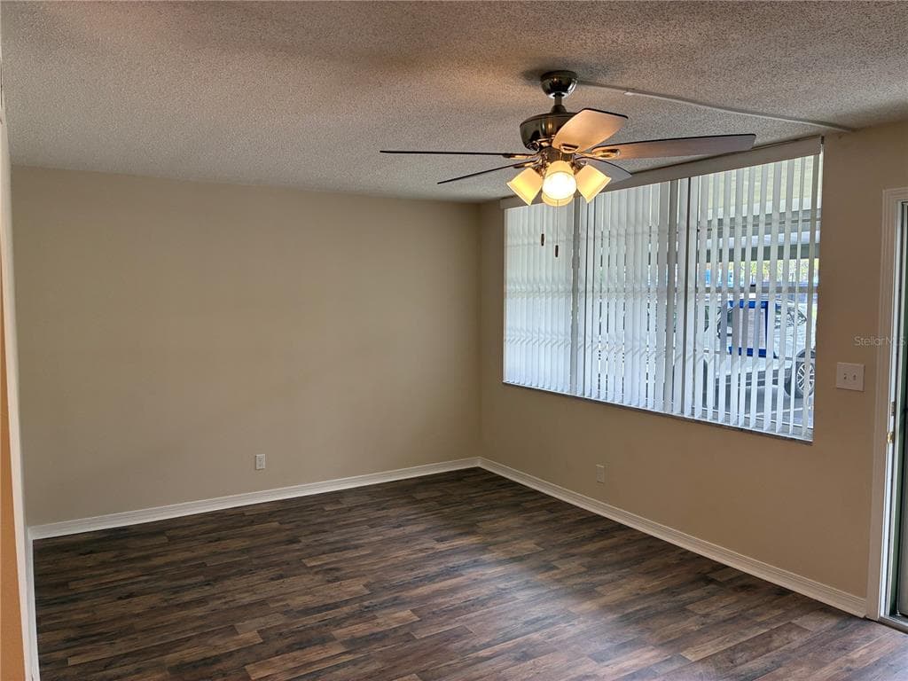 4705 1ST STREET NE # 135, ST PETERSBURG, FL 33703 — zdjęcie 3