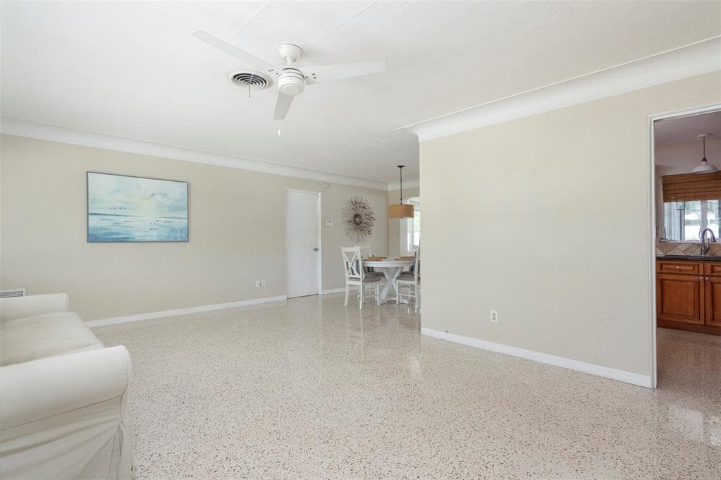 6355 23RD AVENUE N, ST PETERSBURG, FL 33710 — zdjęcie 5