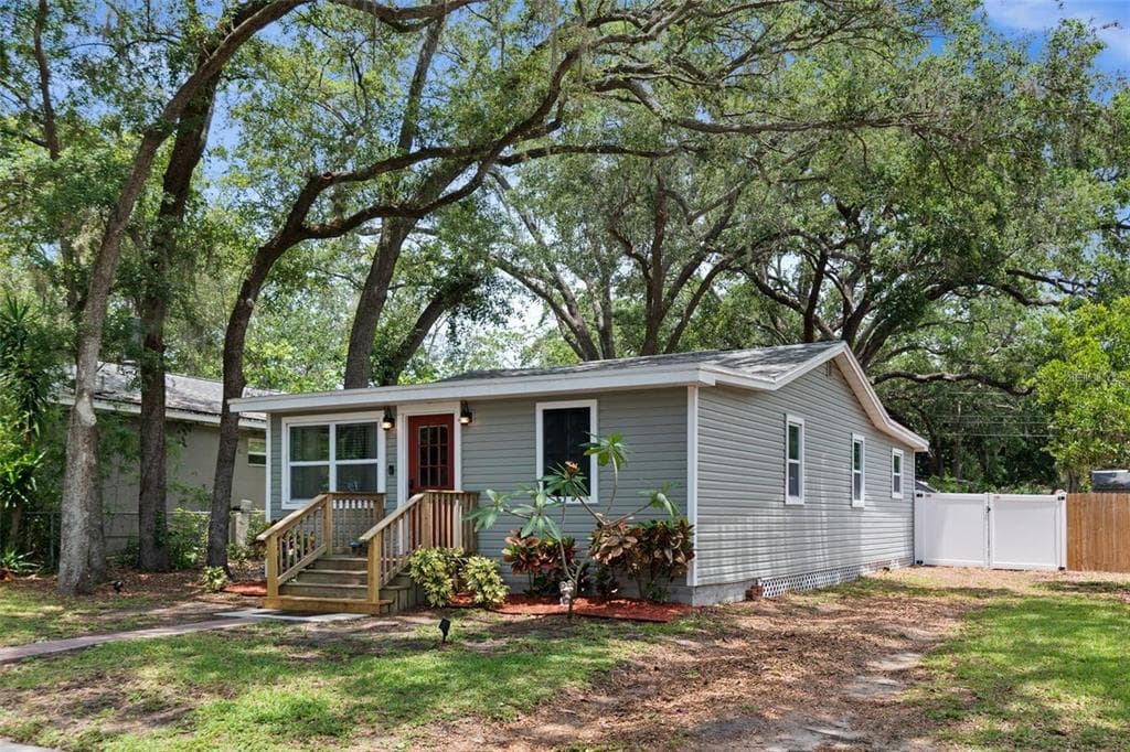 508 5TH AVENUE NE, LARGO, FL 33770 — zdjęcie 2