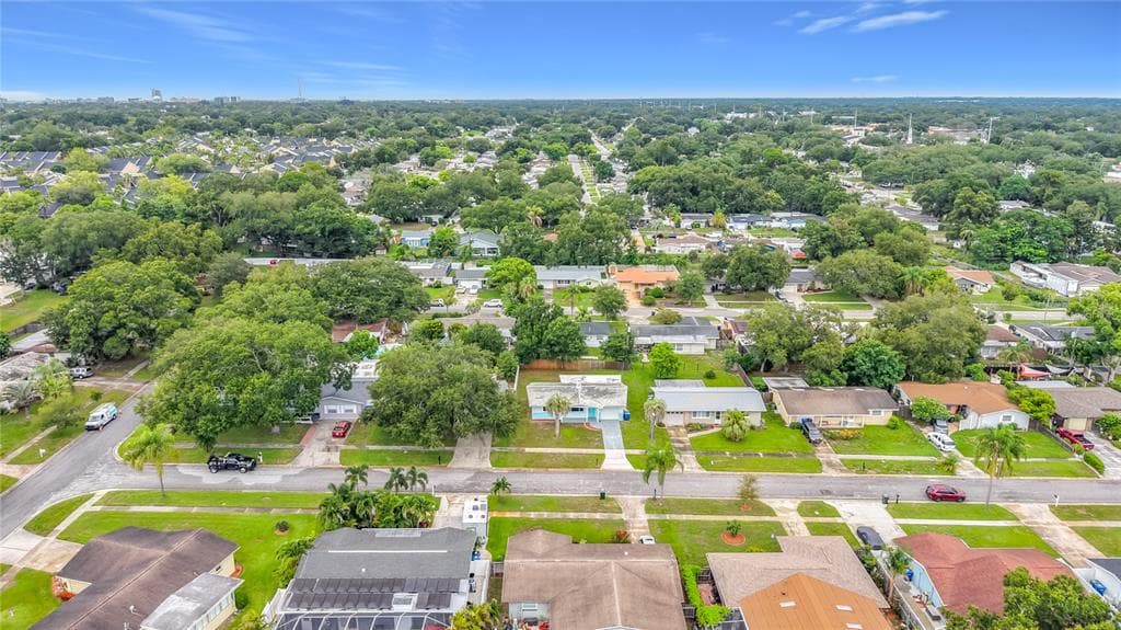 890 7TH AVENUE NE, LARGO, FL 33770 — zdjęcie 4