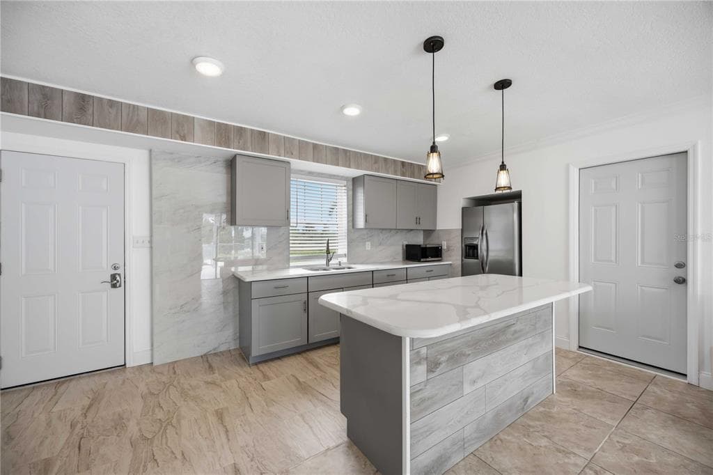 9494 ROSEBUD CIRCLE, PORT CHARLOTTE, FL 33981 — zdjęcie 2