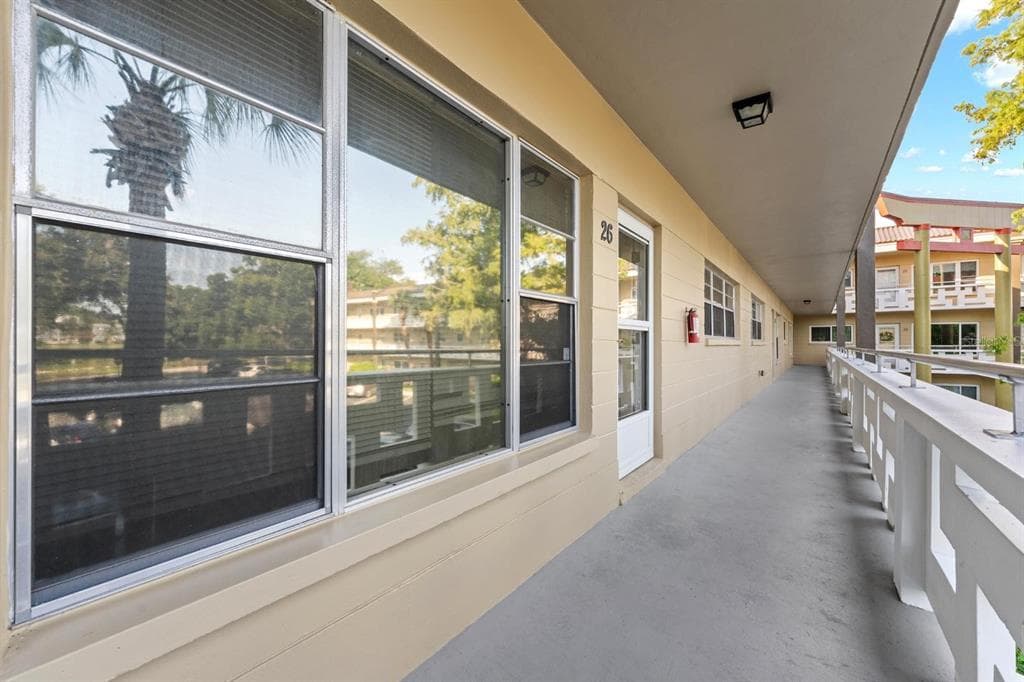 2416 WORLD PARKWAY BOULEVARD # 26, CLEARWATER, FL 33763 — zdjęcie 2