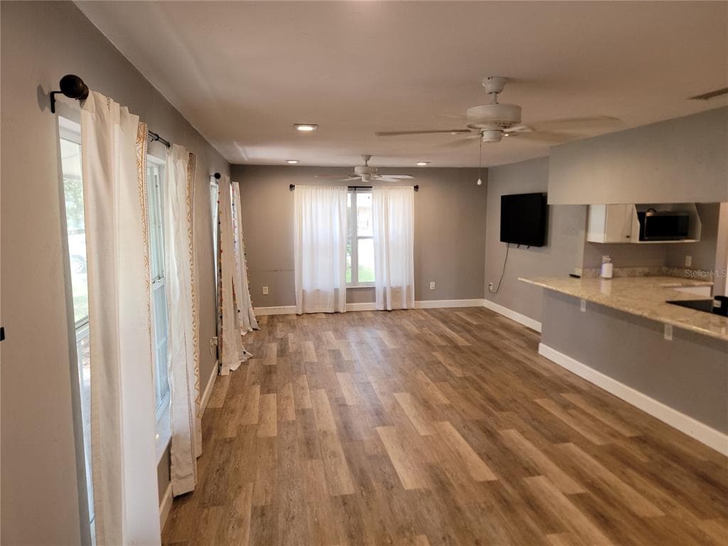 26424 SW 1 AVENUE, NEWBERRY, FL 32669 — zdjęcie 4