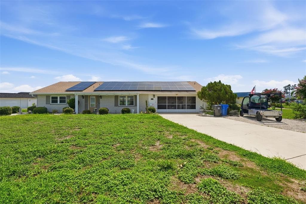 1811 MILFORD CIRCLE, SUN CITY CENTER, FL 33573 — zdjęcie 2