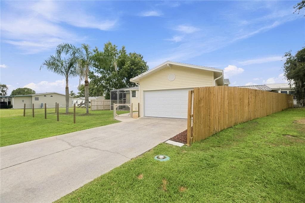 5230 LEXINGTON CIRCLE, WILDWOOD, FL 34785 — zdjęcie 3