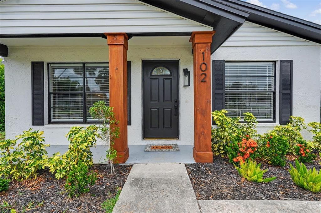 102 SHORE DRIVE E, OLDSMAR, FL 34677 — zdjęcie 2