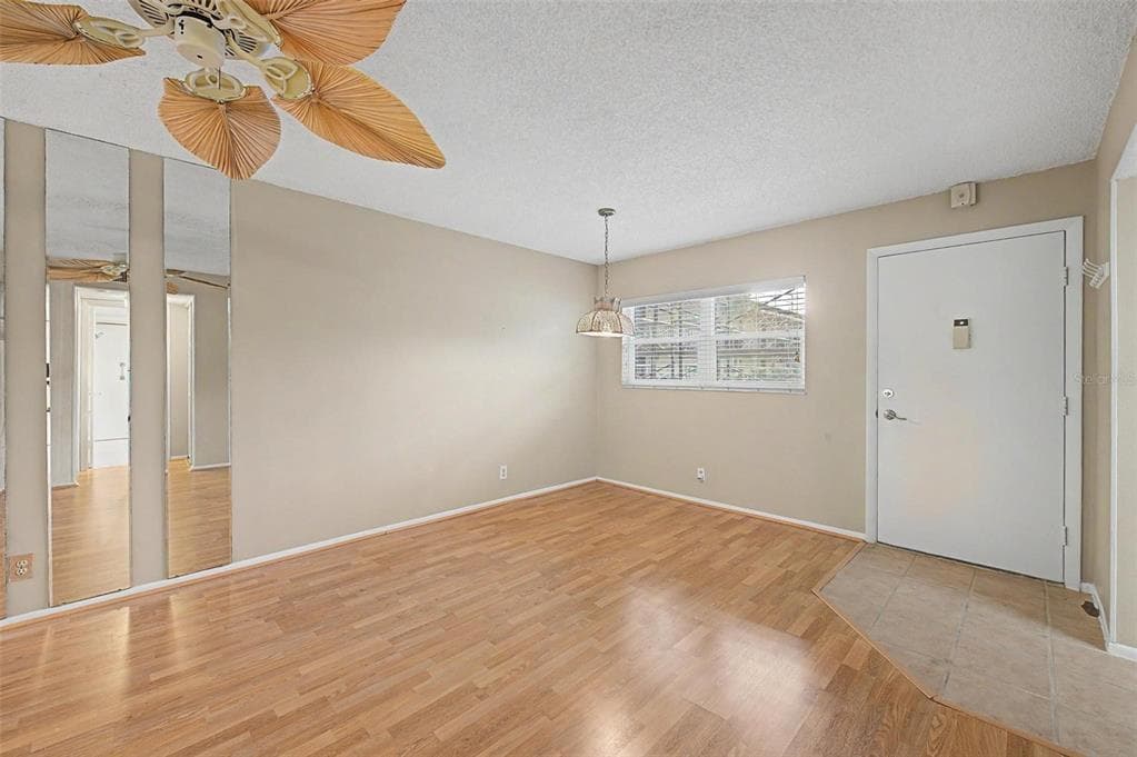 11485 OAKHURST ROAD # 204, LARGO, FL 33774 — zdjęcie 2