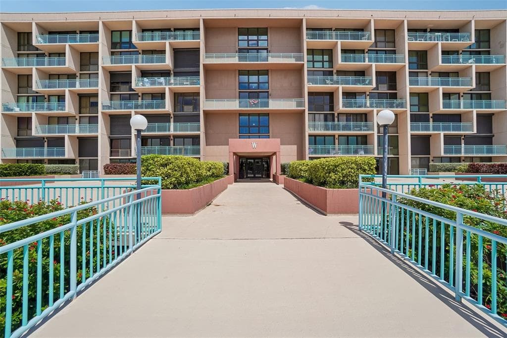 1 KEY CAPRI # 406W, ST PETERSBURG, FL 33706 — zdjęcie 4