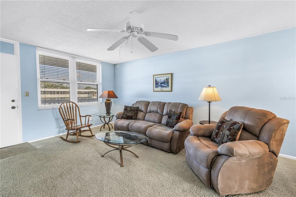 4715 BAY STREET NE # 320, ST PETERSBURG, FL 33703 — zdjęcie 4