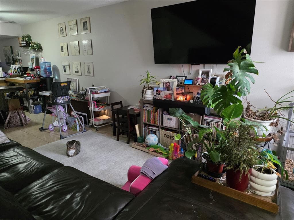 4823 W MCELROY AVENUE # D211, TAMPA, FL 33611 — zdjęcie 3