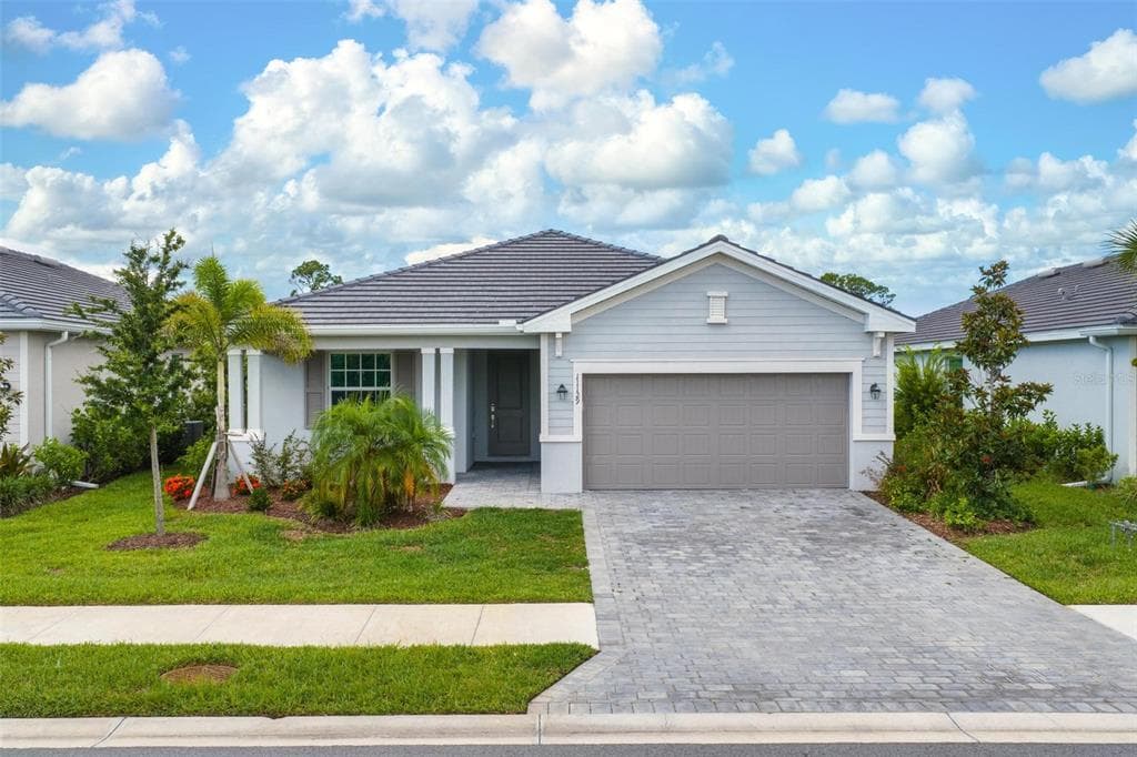 11129 PINOT DRIVE, VENICE, FL 34293