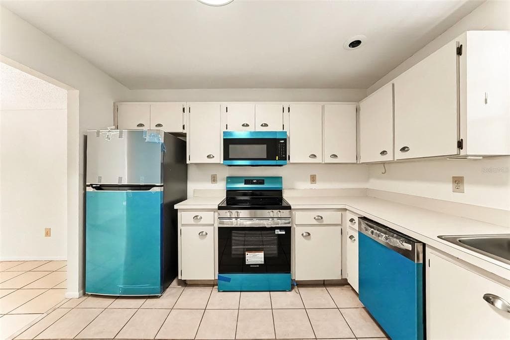 11805 SKYLAKE PLACE # C, TAMPA, FL 33617 — zdjęcie 5