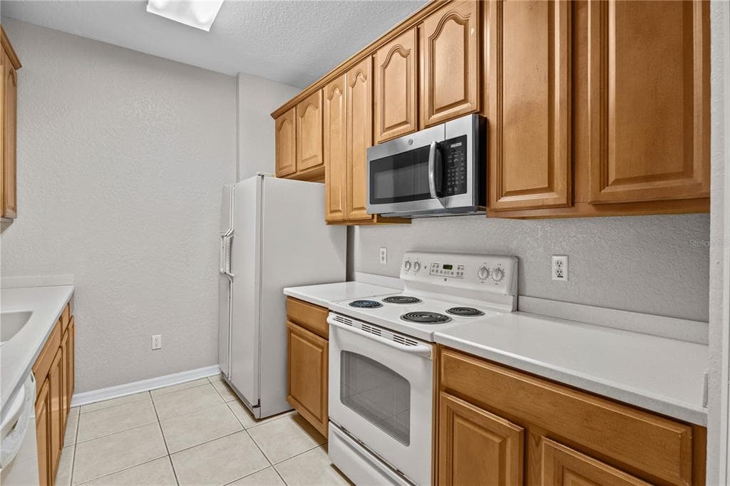 1351 VENEZIA COURT # 301, DAVENPORT, FL 33896 — zdjęcie 4