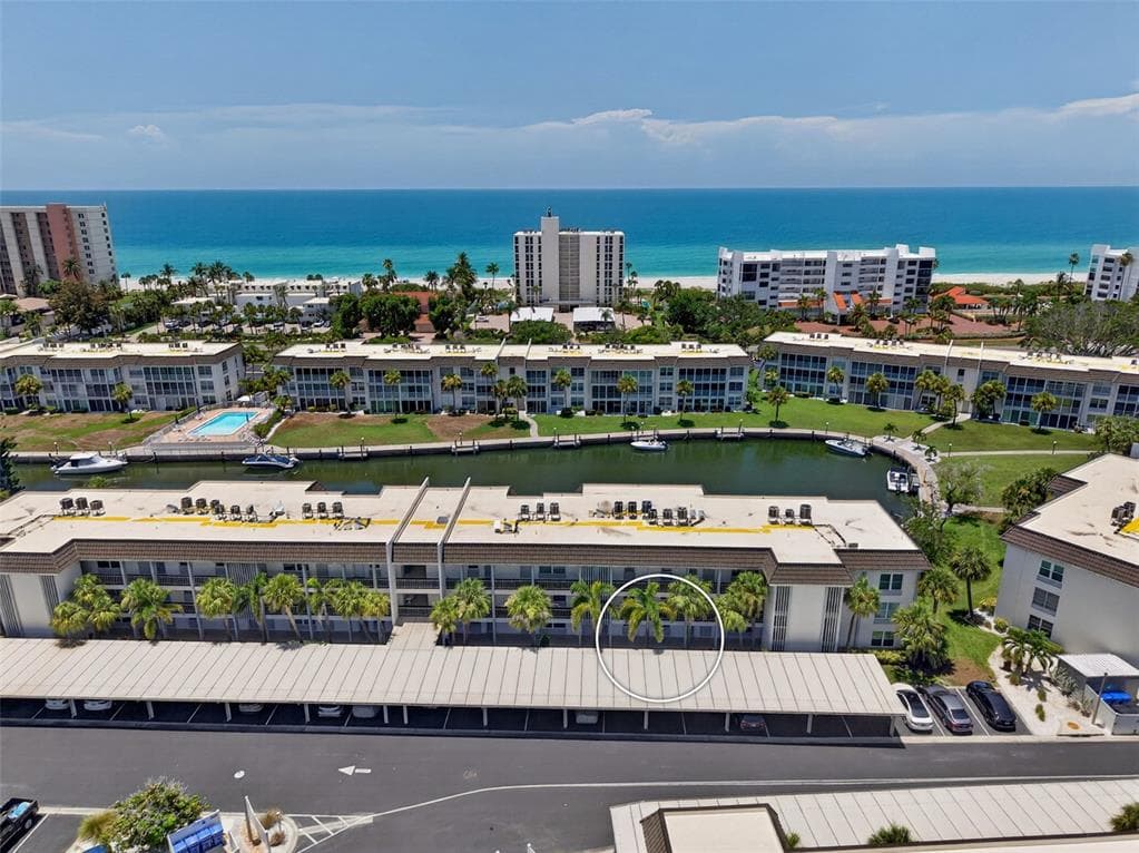 4390 EXETER DRIVE # 107, LONGBOAT KEY, FL 34228 — zdjęcie 3