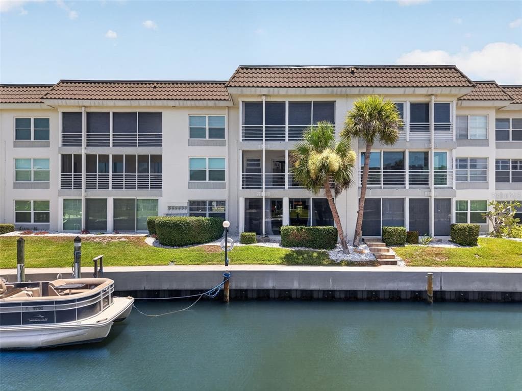 4390 EXETER DRIVE # 107, LONGBOAT KEY, FL 34228