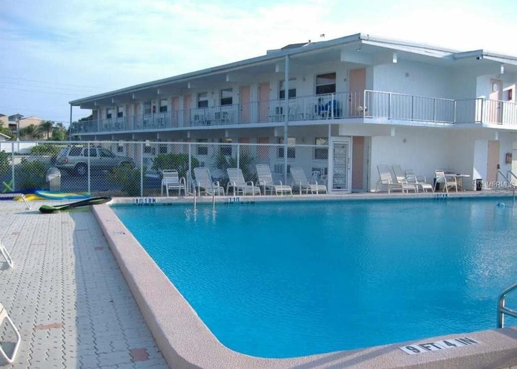 908 VILLAS DRIVE # 68, VENICE, FL 34285