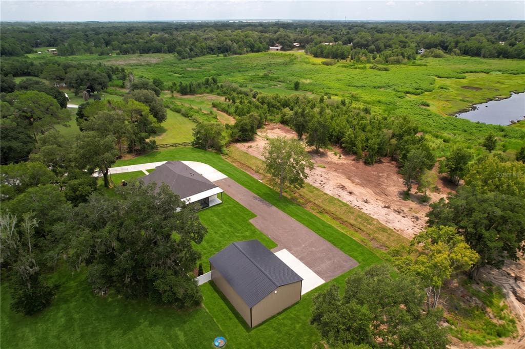 8308 GIBSON OAKS DRIVE, LAKELAND, FL 33809 — zdjęcie 2