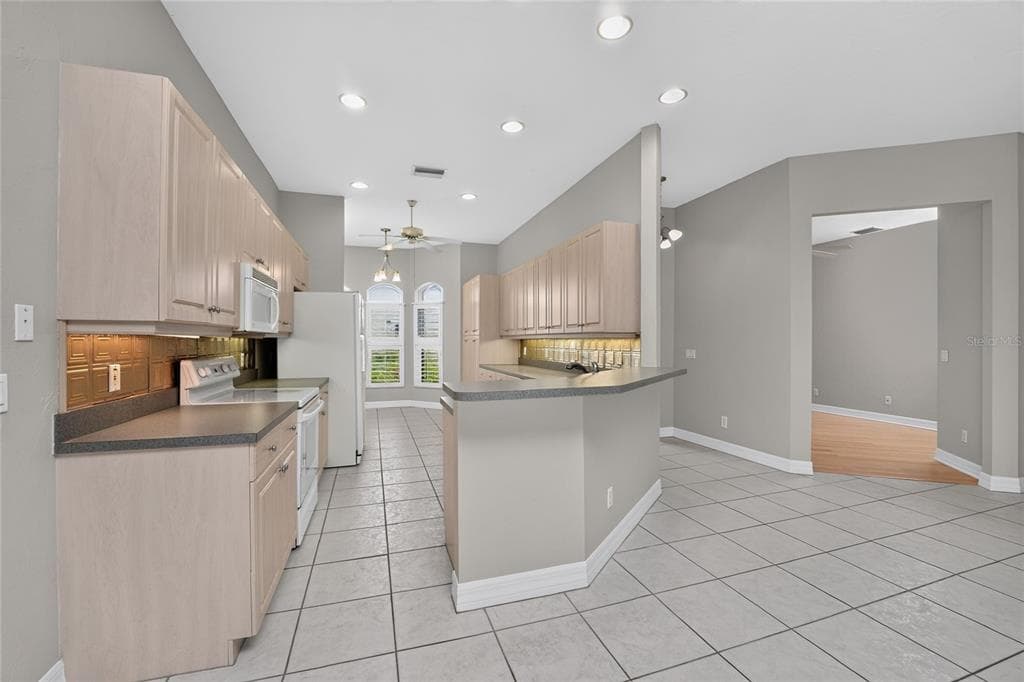 1611 ATARES DRIVE # Unit 111, PUNTA GORDA, FL 33950 — zdjęcie 5