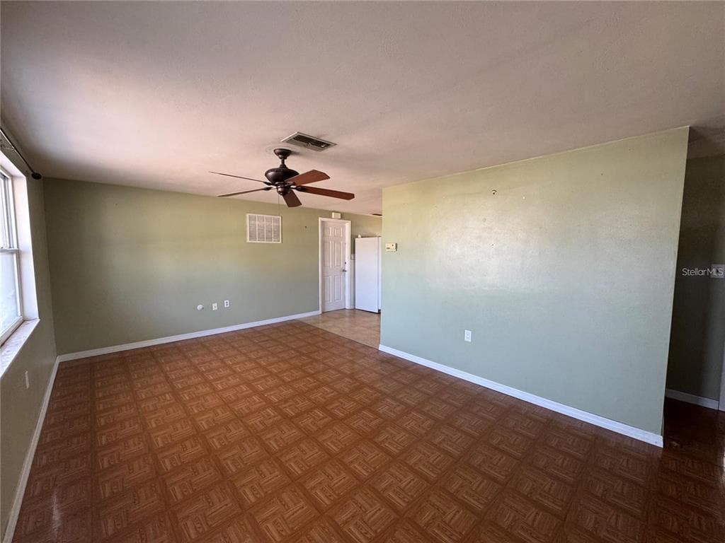 1321 HONOR DRIVE, HOLIDAY, FL 34690 — zdjęcie 2