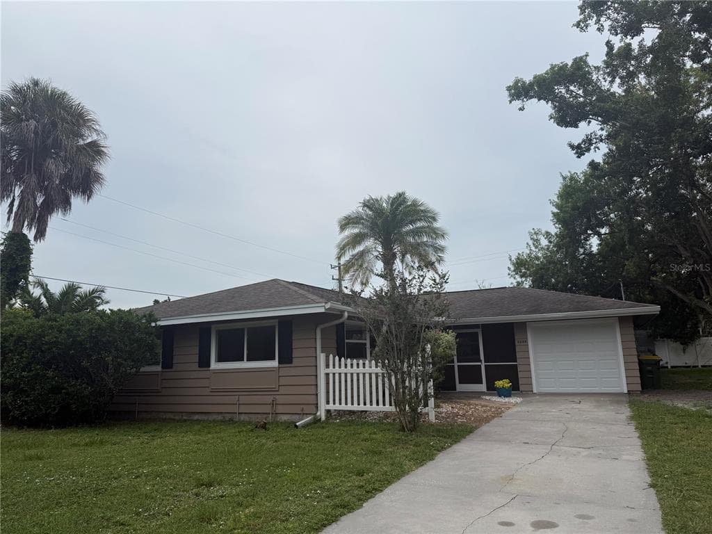 2588 COLORADO STREET, SARASOTA, FL 34237