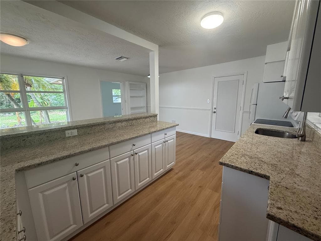 2588 COLORADO STREET, SARASOTA, FL 34237 — zdjęcie 5