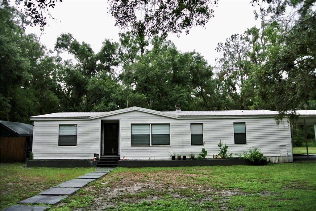 38122 CENTRAL AVENUE, ZEPHYRHILLS, FL 33540 — zdjęcie 2