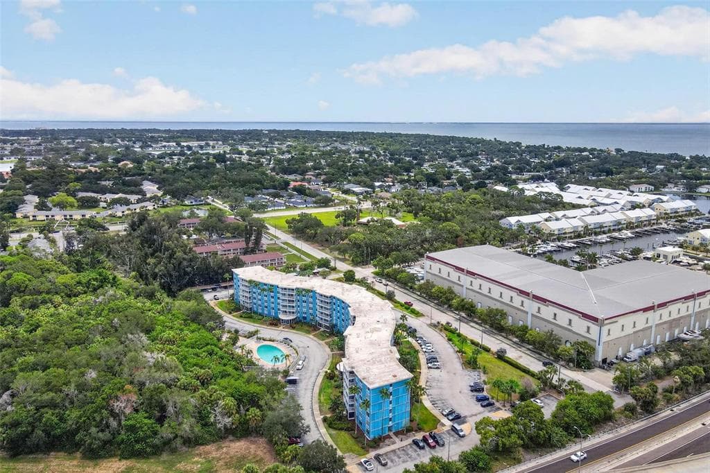 3315 58TH AVENUE S # 105, ST PETERSBURG, FL 33712 — zdjęcie 2